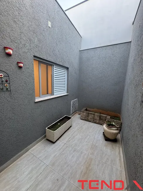 Casa com 3 quartos à venda, 113m2 em Jardim Terras de São Francisco, Sorocaba - SP - imagem 3 Foto 3 de Casa com 3 quartos à venda, 113m2 em Jardim Terras de São Francisco, Sorocaba - SP