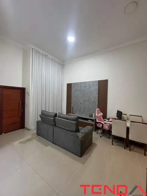 Casa com 3 quartos à venda, 113m2 em Jardim Terras de São Francisco, Sorocaba - SP - imagem 5 Foto 5 de Casa com 3 quartos à venda, 113m2 em Jardim Terras de São Francisco, Sorocaba - SP