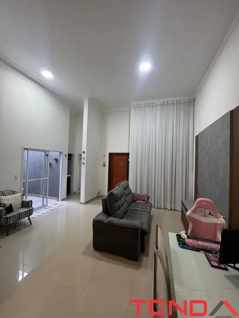 Casa com 3 quartos à venda, 113m2 em Jardim Terras de São Francisco, Sorocaba - SP - imagem 6 Foto 6 de Casa com 3 quartos à venda, 113m2 em Jardim Terras de São Francisco, Sorocaba - SP