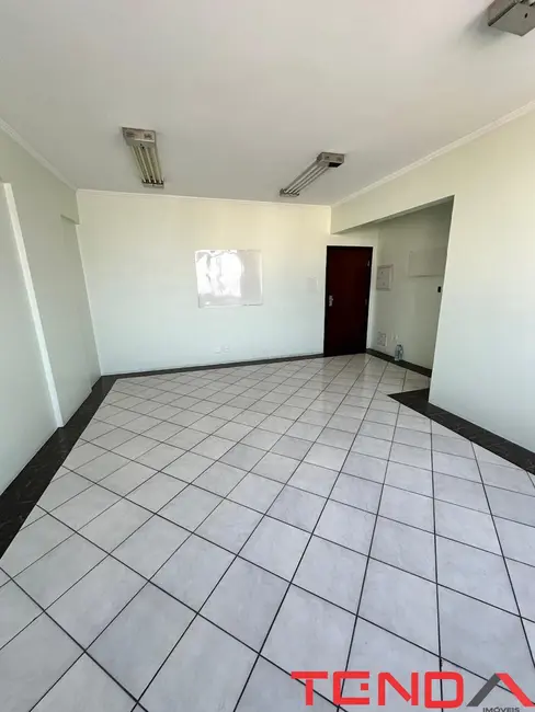 Sala Comercial à venda, 49m2 em Centro, Sorocaba - SP - imagem 4 Foto 4 de Sala Comercial à venda, 49m2 em Centro, Sorocaba - SP