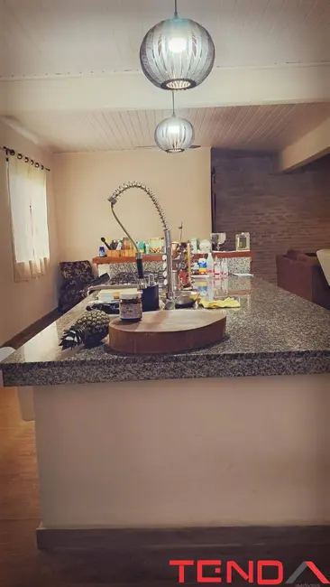 Chácara com 3 quartos à venda, 908m2 em Aracoiaba Da Serra - SP - imagem 8 Foto 8 de Chácara com 3 quartos à venda, 908m2 em Aracoiaba Da Serra - SP