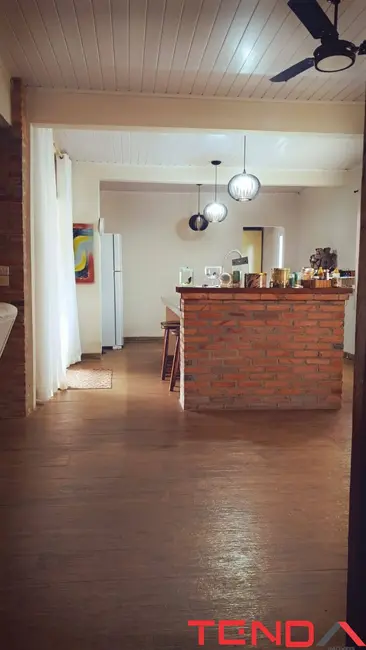 Chácara com 3 quartos à venda, 908m2 em Aracoiaba Da Serra - SP - imagem 9 Foto 9 de Chácara com 3 quartos à venda, 908m2 em Aracoiaba Da Serra - SP