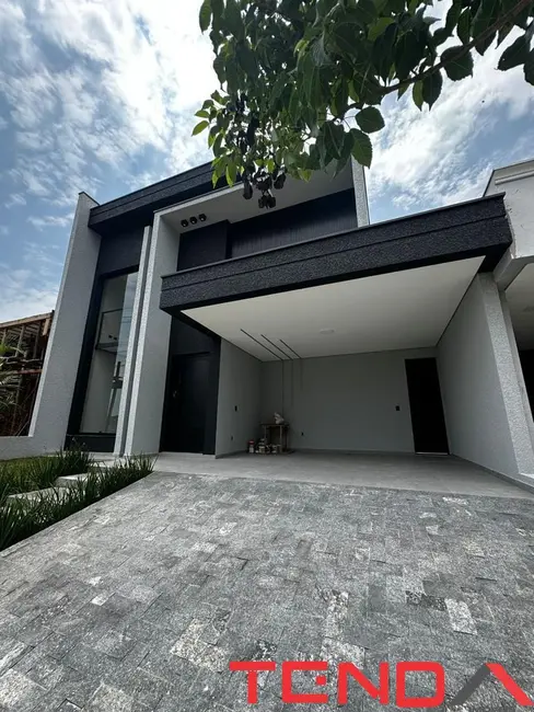 Foto 3 de Casa com 3 quartos à venda, 250m2 em Aparecidinha, Sorocaba - SP