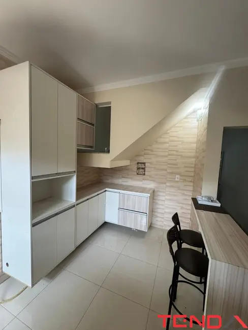 Casa com 2 quartos para alugar, 80m2 em Jardim Regente, Sorocaba - SP - imagem 8 Foto 8 de Casa com 2 quartos para alugar, 80m2 em Jardim Regente, Sorocaba - SP