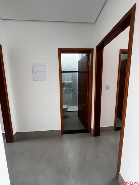 Casa de Condomínio com 3 quartos à venda, 160m2 em Cajuru do Sul, Sorocaba - SP - imagem 4 Foto 4 de Casa de Condomínio com 3 quartos à venda, 160m2 em Cajuru do Sul, Sorocaba - SP