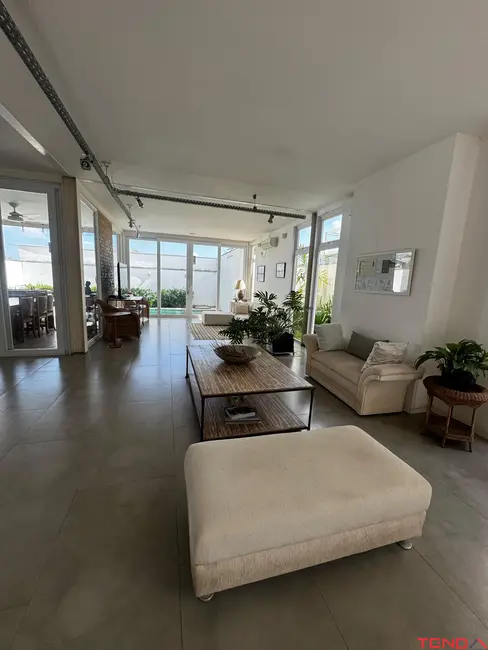 Casa de Condomínio com 4 quartos para alugar, 360m2 em Cajuru do Sul, Sorocaba - SP - imagem 5 Foto 5 de Casa de Condomínio com 4 quartos para alugar, 360m2 em Cajuru do Sul, Sorocaba - SP