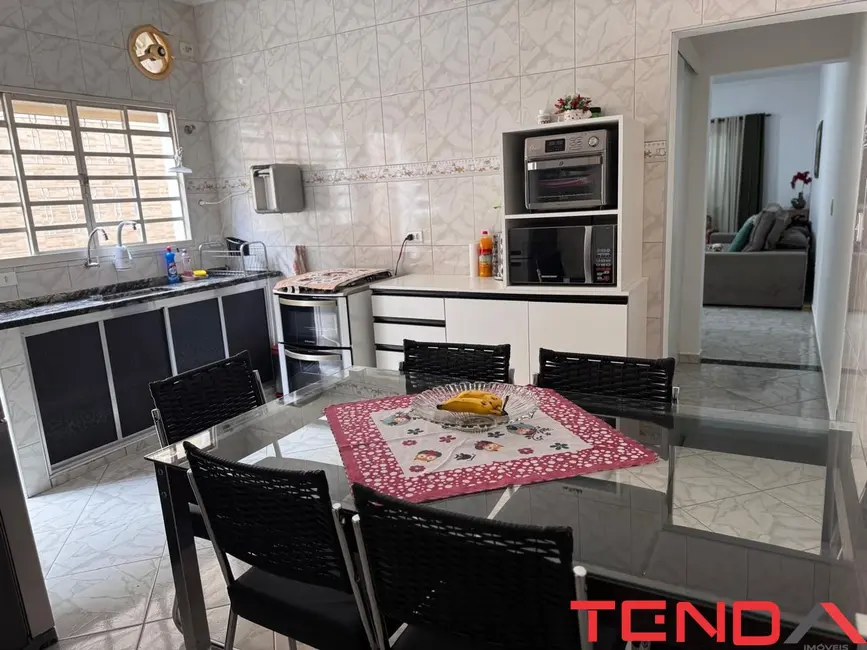 Casa com 4 quartos à venda, 185m2 em Jardim Boa Esperança, Sorocaba - SP - imagem 6 Foto 6 de Casa com 4 quartos à venda, 185m2 em Jardim Boa Esperança, Sorocaba - SP