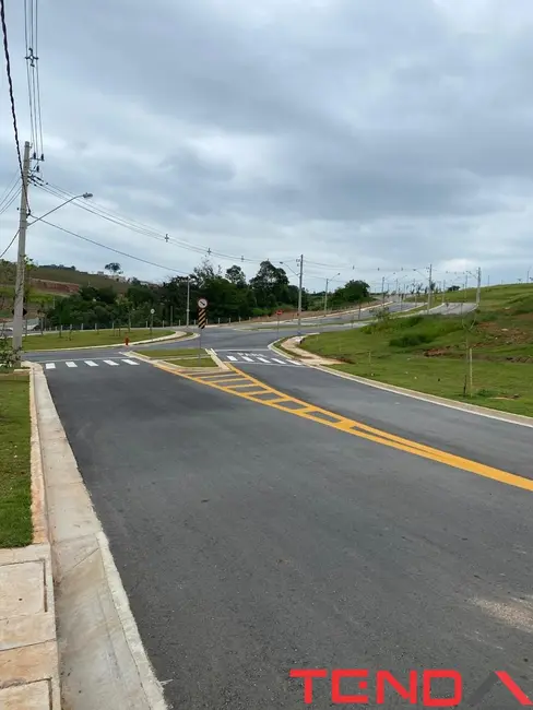Foto 2 de Terreno / Lote à venda, 161m2 em Vila Santo Antônio, Votorantim - SP