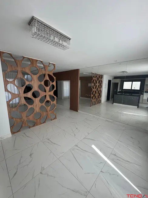 Casa com 3 quartos à venda, 180m2 em Jardim Terras de São Francisco, Sorocaba - SP - imagem 8 Foto 8 de Casa com 3 quartos à venda, 180m2 em Jardim Terras de São Francisco, Sorocaba - SP