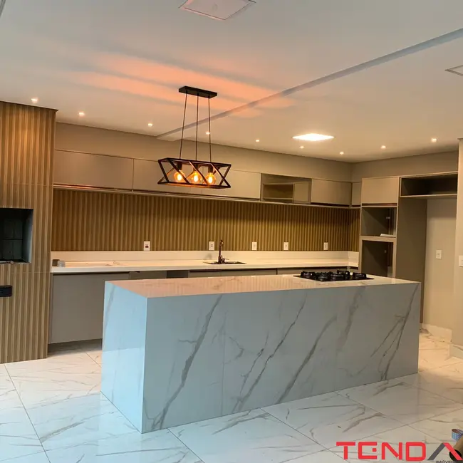 Casa de Condomínio com 3 quartos para alugar, 200m2 em Horto Florestal, Sorocaba - SP - imagem 7 Foto 7 de Casa de Condomínio com 3 quartos para alugar, 200m2 em Horto Florestal, Sorocaba - SP