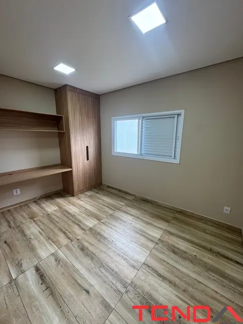 Foto 9 de Casa com 3 quartos para alugar, 239m2 em Cajuru do Sul, Sorocaba - SP