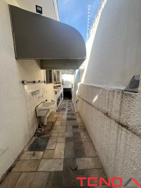 Armazém / Galpão para alugar, 491m2 em Vila Trujillo, Sorocaba - SP - imagem 8 Foto 8 de Armazém / Galpão para alugar, 491m2 em Vila Trujillo, Sorocaba - SP