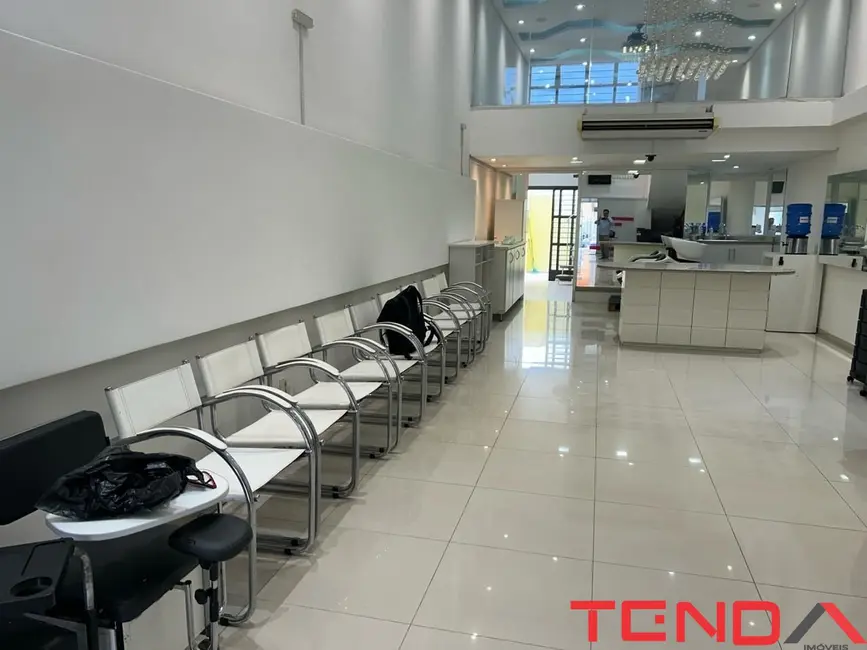 Sala Comercial para alugar, 150m2 em Sorocaba - SP - imagem 4 Foto 4 de Sala Comercial para alugar, 150m2 em Sorocaba - SP