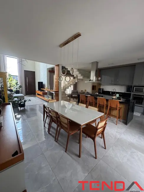 Casa com 2 quartos à venda, 253m2 em Sorocaba - SP - imagem 8 Foto 8 de Casa com 2 quartos à venda, 253m2 em Sorocaba - SP