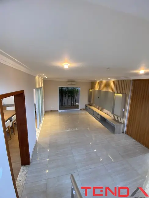 Casa com 4 quartos à venda, 305m2 em Jardim Residencial Giverny, Sorocaba - SP - imagem 3 Foto 3 de Casa com 4 quartos à venda, 305m2 em Jardim Residencial Giverny, Sorocaba - SP