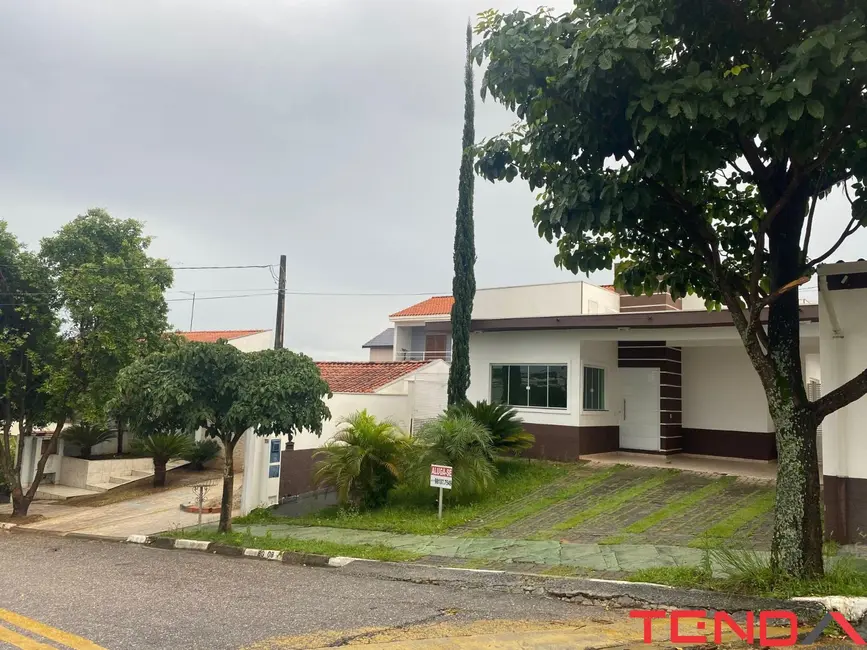 Foto 3 de Casa de Condomínio com 3 quartos para alugar, 200m2 em Jardim Ibiti do Paço, Sorocaba - SP