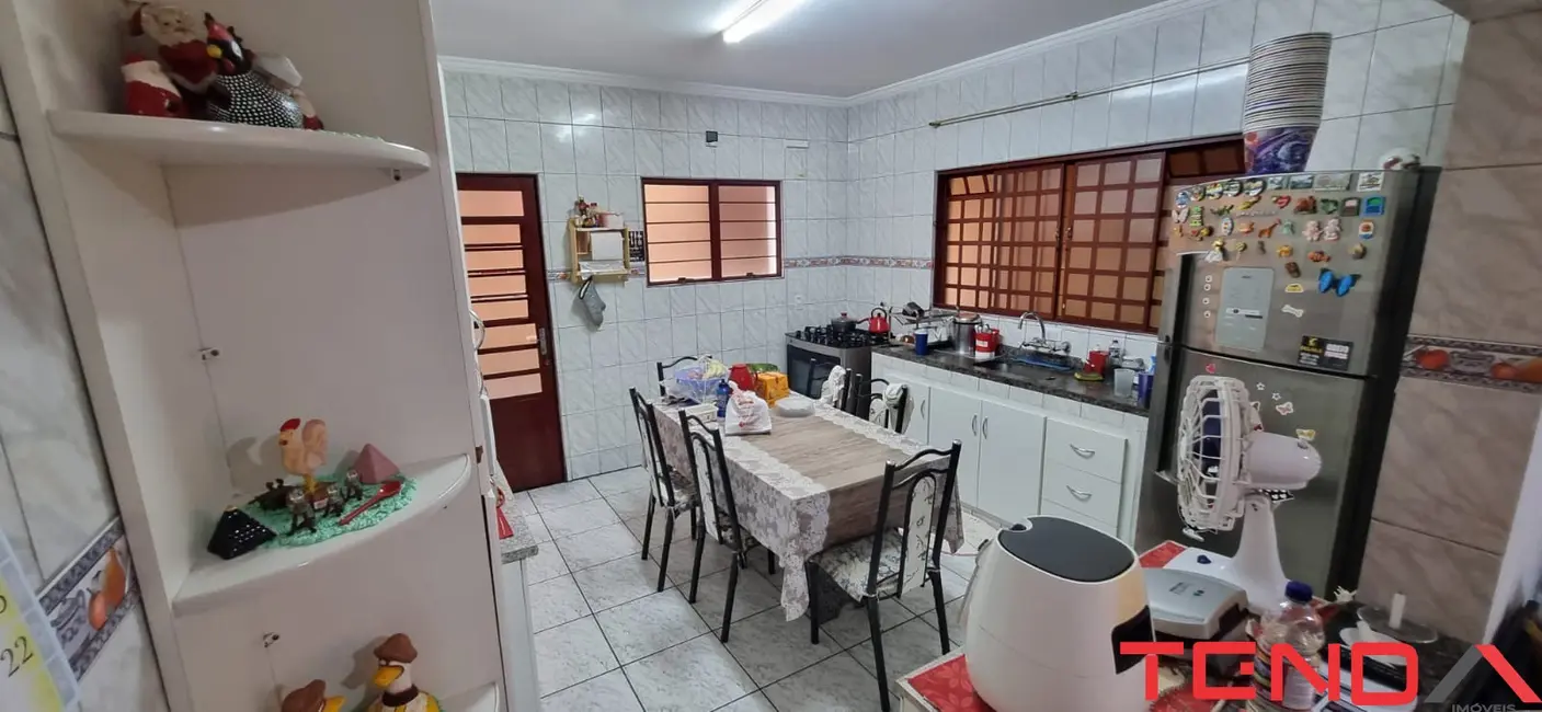 Casa com 3 quartos à venda, 255m2 em Jardim Dois Corações, Sorocaba - SP - imagem 7 Foto 7 de Casa com 3 quartos à venda, 255m2 em Jardim Dois Corações, Sorocaba - SP