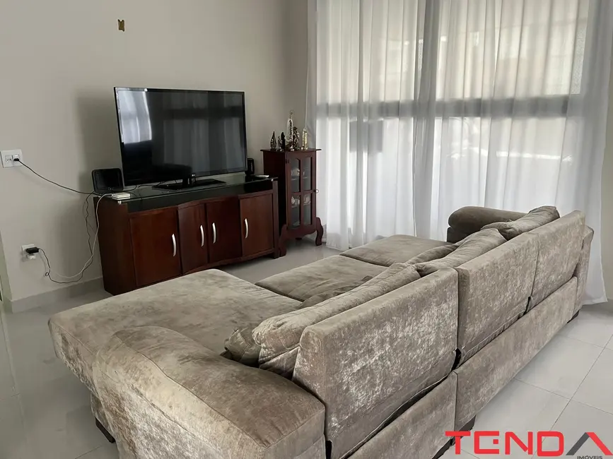 Foto 4 de Casa de Condomínio com 4 quartos para alugar, 196m2 em Sorocaba - SP