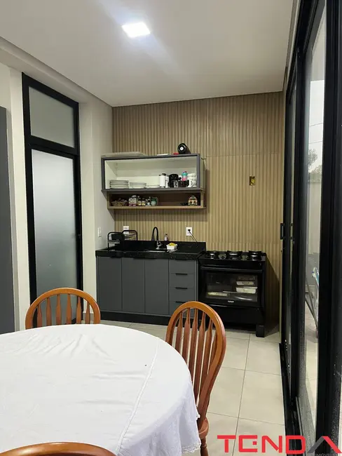 Foto 8 de Casa de Condomínio com 4 quartos para alugar, 196m2 em Sorocaba - SP