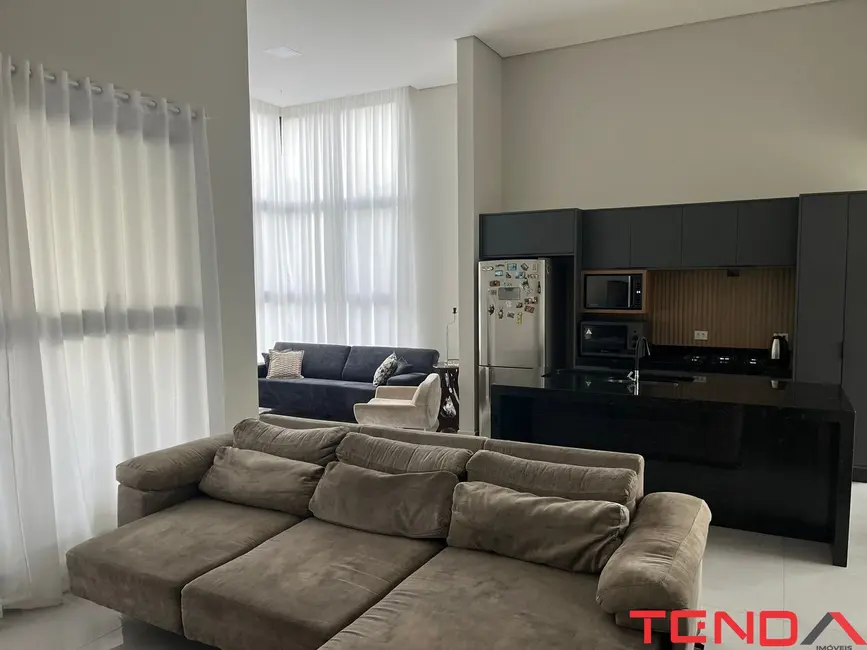 Foto 3 de Casa de Condomínio com 4 quartos para alugar, 196m2 em Sorocaba - SP