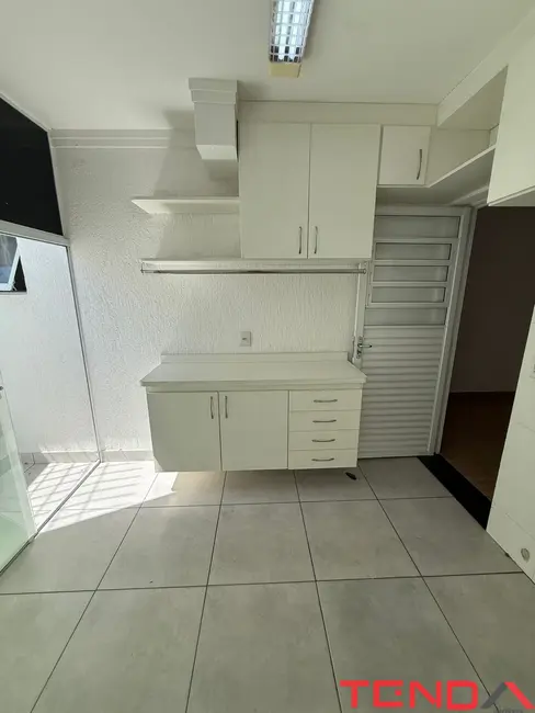 Foto 9 de Casa com 3 quartos para alugar, 200m2 em Éden, Sorocaba - SP