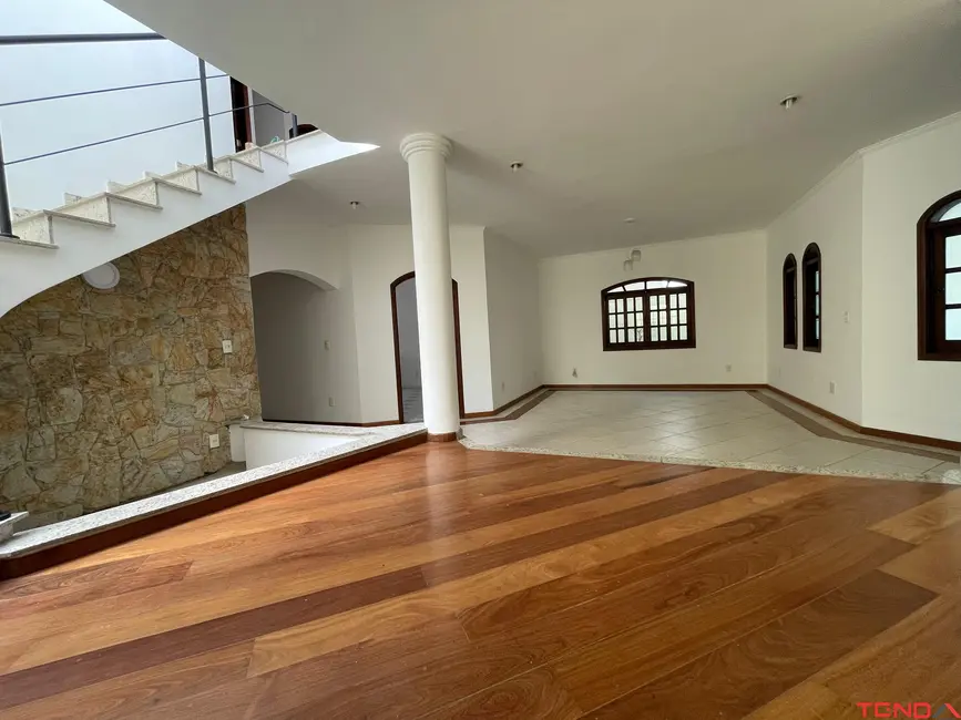 Casa com 4 quartos à venda, 460m2 em Jardim Pagliato, Sorocaba - SP - imagem 4 Foto 4 de Casa com 4 quartos à venda, 460m2 em Jardim Pagliato, Sorocaba - SP