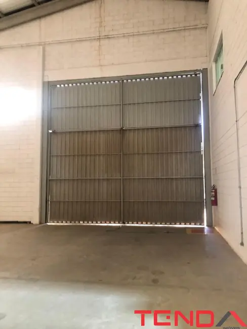 Armazém / Galpão para alugar, 1340m2 em Jardim Ana Claudia, Votorantim - SP - imagem 9 Foto 9 de Armazém / Galpão para alugar, 1340m2 em Jardim Ana Claudia, Votorantim - SP