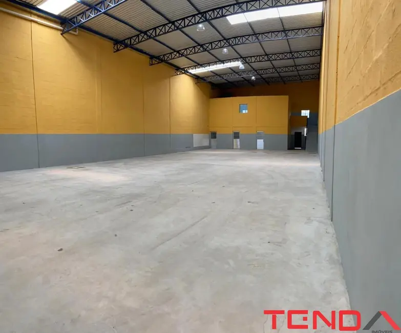 Foto 3 de Armazém / Galpão para alugar, 620m2 em Cajuru do Sul, Sorocaba - SP
