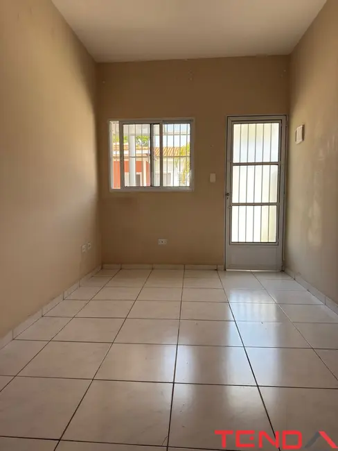 Casa com 2 quartos à venda, 67m2 em Éden, Sorocaba - SP - imagem 2 Foto 2 de Casa com 2 quartos à venda, 67m2 em Éden, Sorocaba - SP