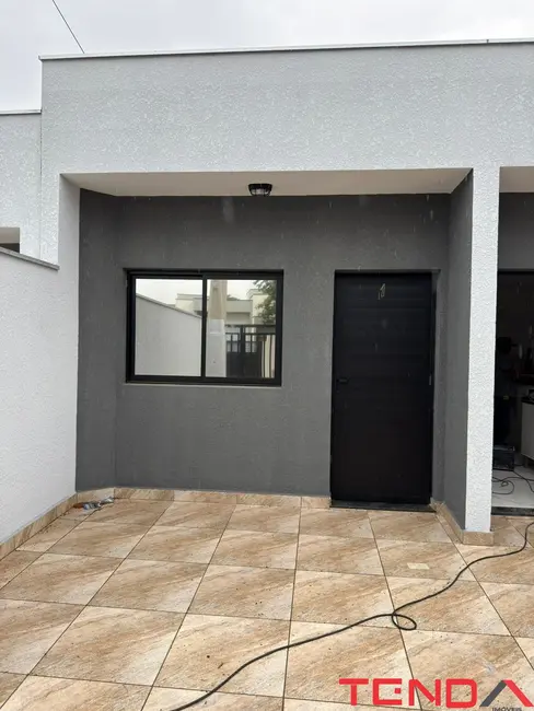 Foto 1 de Casa com 2 quartos para alugar, 53m2 em Éden, Sorocaba - SP