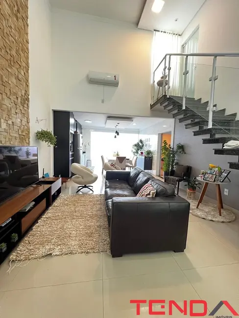 Foto 3 de Casa de Condomínio com 3 quartos à venda, 124m2 em Cajuru do Sul, Sorocaba - SP