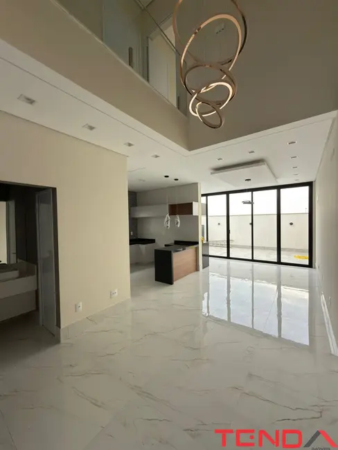 Casa de Condomínio com 3 quartos para alugar, 197m2 em Cajuru do Sul, Sorocaba - SP - imagem 2 Foto 2 de Casa de Condomínio com 3 quartos para alugar, 197m2 em Cajuru do Sul, Sorocaba - SP