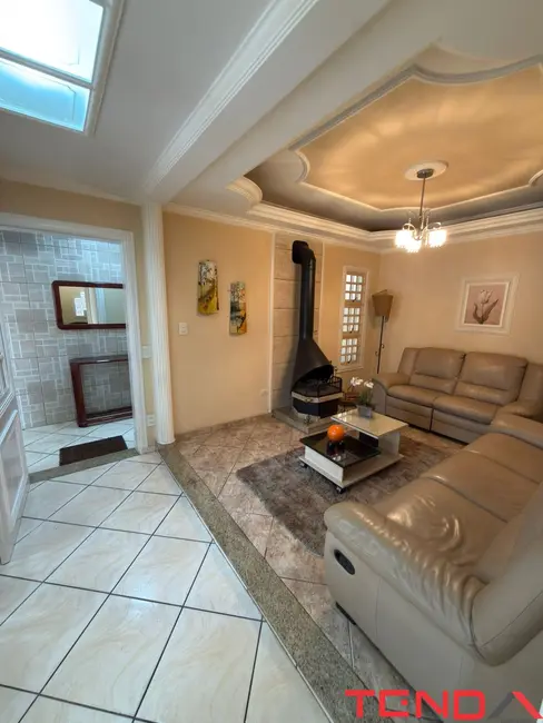 Casa com 3 quartos à venda, 260m2 em Éden, Sorocaba - SP - imagem 4 Foto 4 de Casa com 3 quartos à venda, 260m2 em Éden, Sorocaba - SP