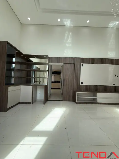 Foto 6 de Casa de Condomínio com 3 quartos para alugar, 300m2 em Cajuru do Sul, Sorocaba - SP