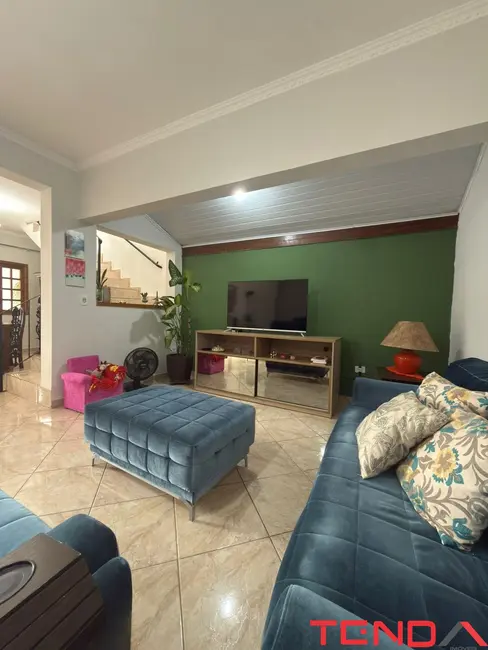 Foto 8 de Casa com 3 quartos para alugar, 200m2 em Cajuru do Sul, Sorocaba - SP