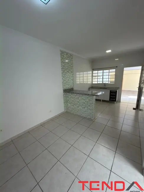 Foto 9 de Casa com 2 quartos para alugar, 80m2 em Jardim Residencial Villa Amato, Sorocaba - SP
