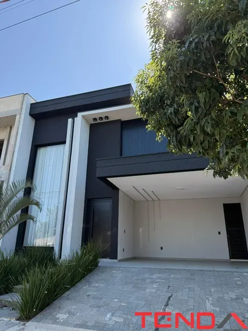 Foto 2 de Casa de Condomínio com 3 quartos à venda, 200m2 em Aparecidinha, Sorocaba - SP
