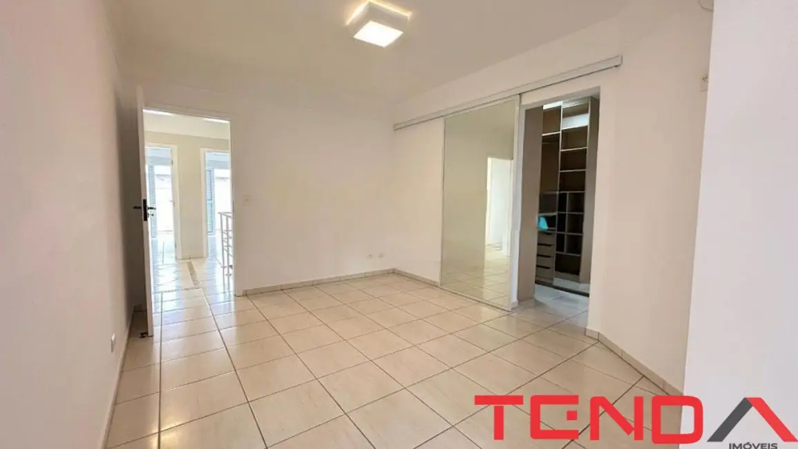 Foto 6 de Casa de Condomínio com 4 quartos para alugar, 260m2 em Jardim Dom Bosco, Indaiatuba - SP