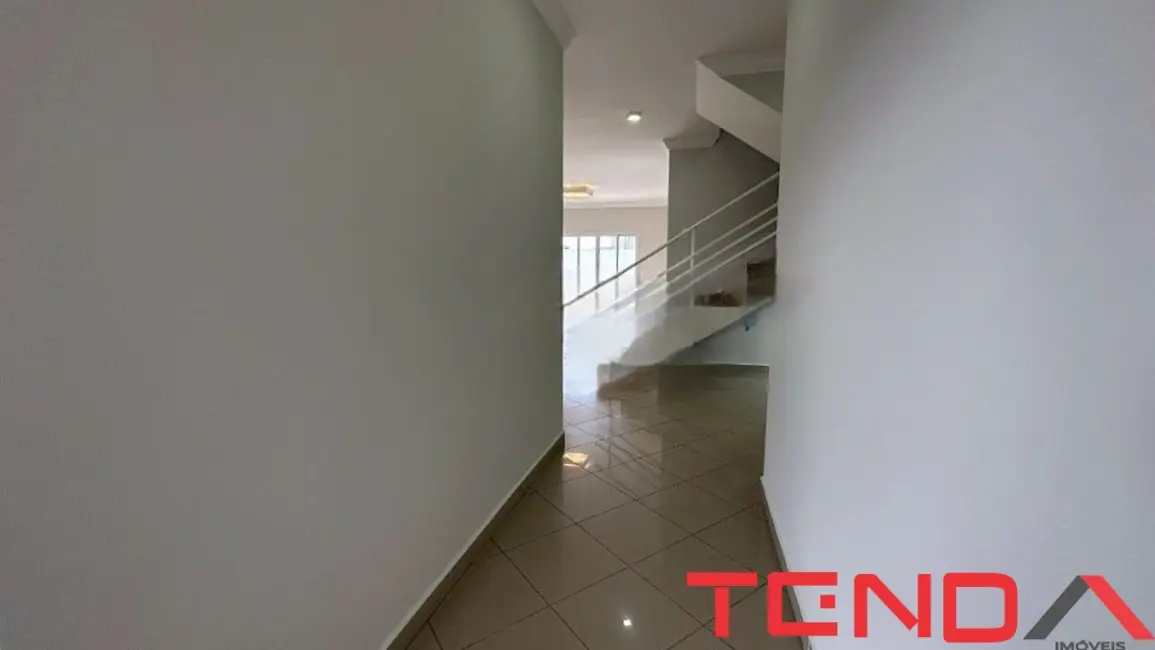 Foto 3 de Casa de Condomínio com 4 quartos para alugar, 260m2 em Jardim Dom Bosco, Indaiatuba - SP