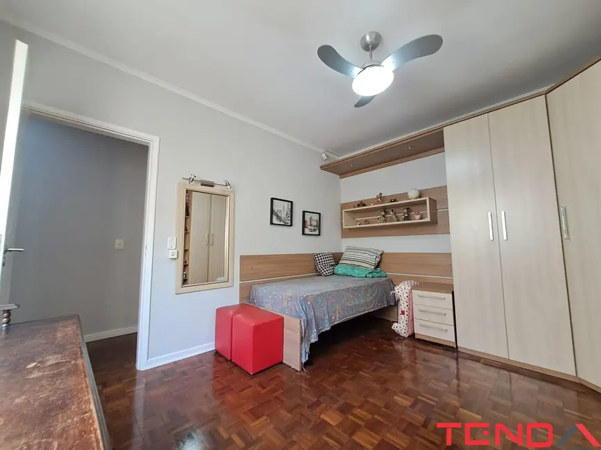 Foto 9 de Casa com 3 quartos à venda e para alugar, 206m2 em Vila Trujillo, Sorocaba - SP