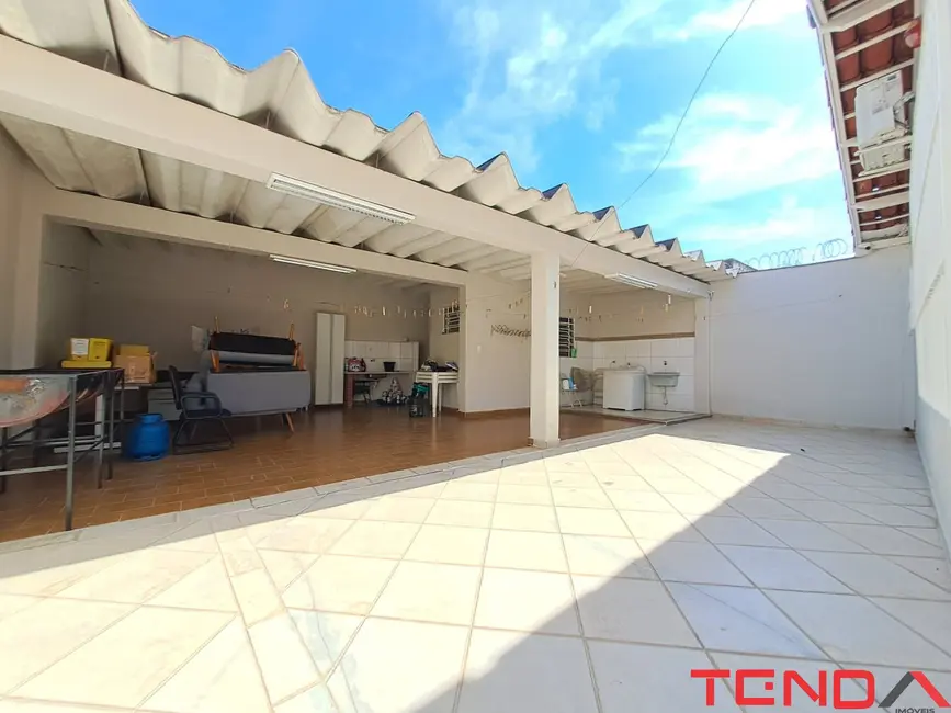 Foto 5 de Casa com 3 quartos à venda e para alugar, 206m2 em Vila Trujillo, Sorocaba - SP