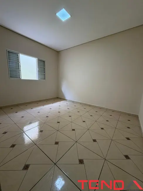 Sala Comercial com 2 quartos para alugar, 130m2 em Éden, Sorocaba - SP - imagem 6 Foto 6 de Sala Comercial com 2 quartos para alugar, 130m2 em Éden, Sorocaba - SP