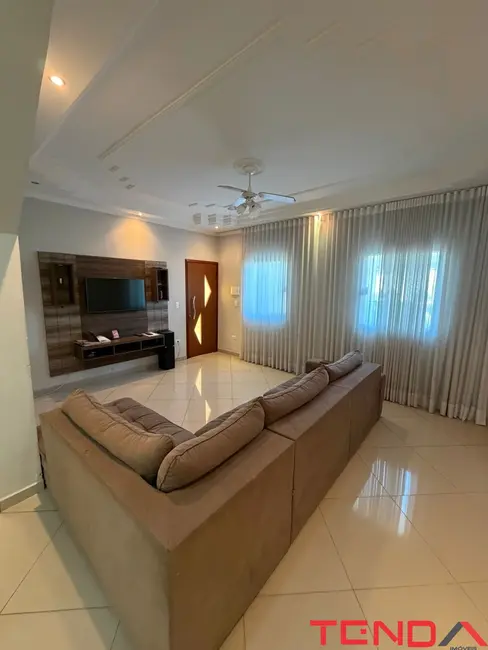 Foto 2 de Casa com 3 quartos para alugar, 263m2 em Jardim Boa Esperança, Sorocaba - SP
