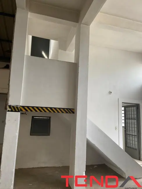 Foto 5 de Armazém / Galpão para alugar, 300m2 em Cajuru do Sul, Sorocaba - SP
