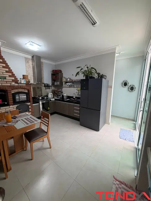 Foto 4 de Casa com 3 quartos para alugar, 176m2 em Jardim Portobello, Sorocaba - SP