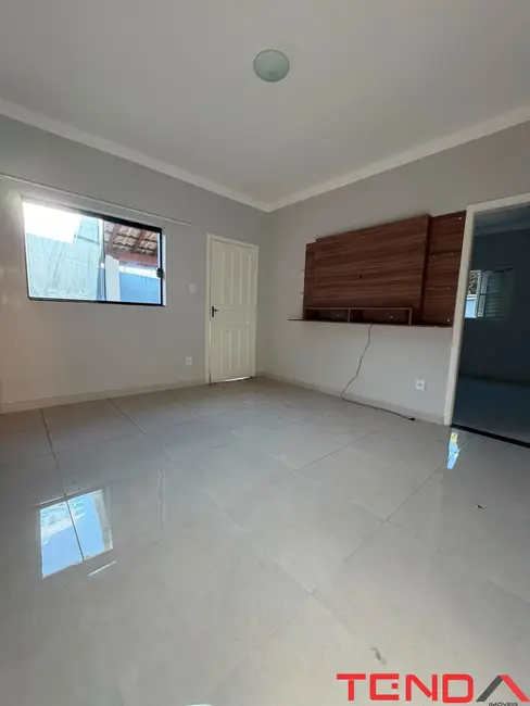 Casa com 1 quarto para alugar, 75m2 em Éden, Sorocaba - SP - imagem 2 Foto 2 de Casa com 1 quarto para alugar, 75m2 em Éden, Sorocaba - SP