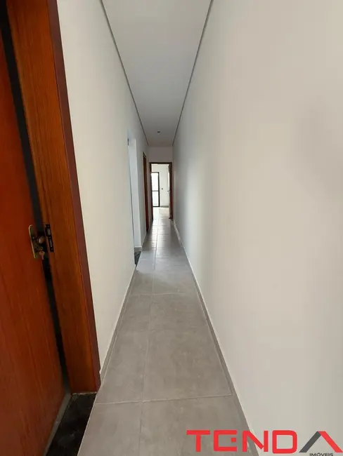 Casa com 2 quartos à venda, 50m2 em Jardim Jatobá, Sorocaba - SP - imagem 6 Foto 6 de Casa com 2 quartos à venda, 50m2 em Jardim Jatobá, Sorocaba - SP