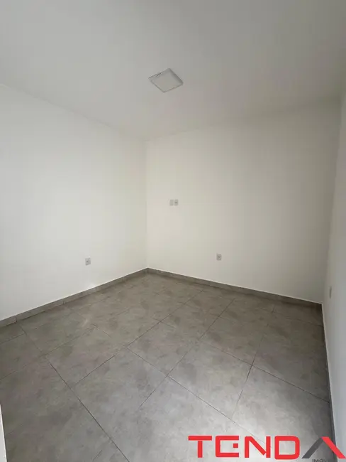 Casa com 2 quartos à venda, 54m2 em Jardim Jatobá, Sorocaba - SP - imagem 7 Foto 7 de Casa com 2 quartos à venda, 54m2 em Jardim Jatobá, Sorocaba - SP