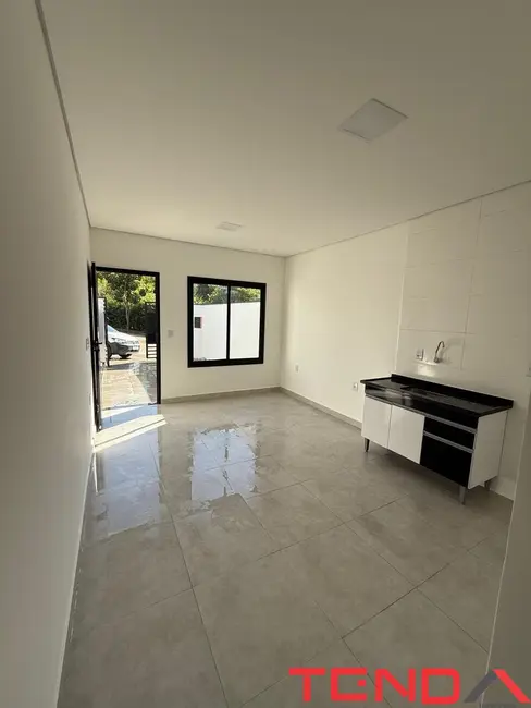 Casa com 2 quartos à venda, 54m2 em Jardim Jatobá, Sorocaba - SP - imagem 3 Foto 3 de Casa com 2 quartos à venda, 54m2 em Jardim Jatobá, Sorocaba - SP