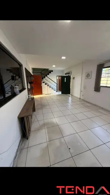 Armazém / Galpão para alugar, 300m2 em Éden, Sorocaba - SP - imagem 5 Foto 5 de Armazém / Galpão para alugar, 300m2 em Éden, Sorocaba - SP